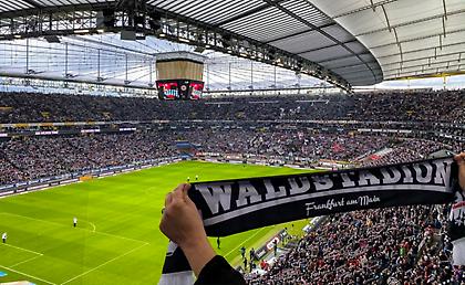 Παροξυσμός στην Άιντραχτ για Μπαρτσελόνα: Περισσότερα από 250 χιλιάδες αιτήματα για εισιτήριο!