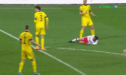 Ο Κριχόβιακ πήγε να βγάλει εκπληκτική ασίστ στον Λεβαντόφσκι όντας πεσμένος