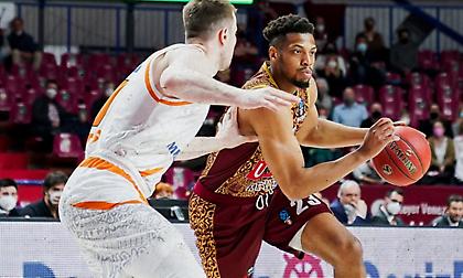 Έπεσε αμαχητί στη Βενετία ο Προμηθέας