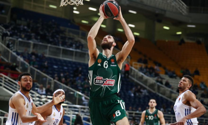 Ανάρτηση με… τριφύλλι από Παπαγιάννη