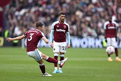 Ο Κρέσγουελ έκανε το… τέλειο φάουλ, για το 1-0 της Γουέστ Χαμ