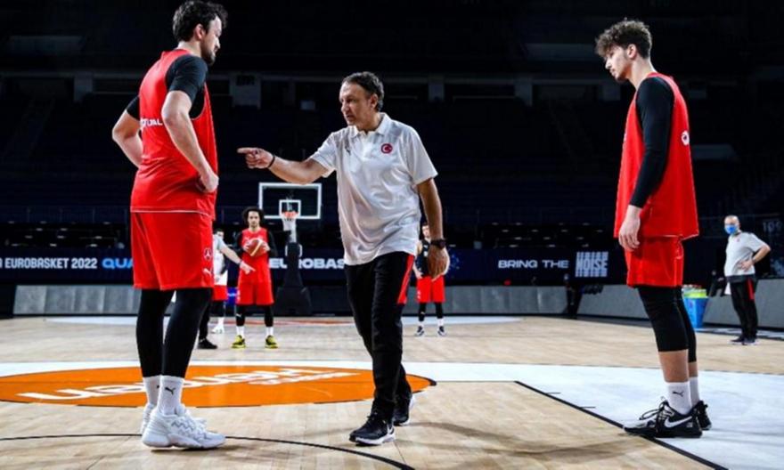 Τουρκία: Τέλος ο Ενέ από τον πάγκο