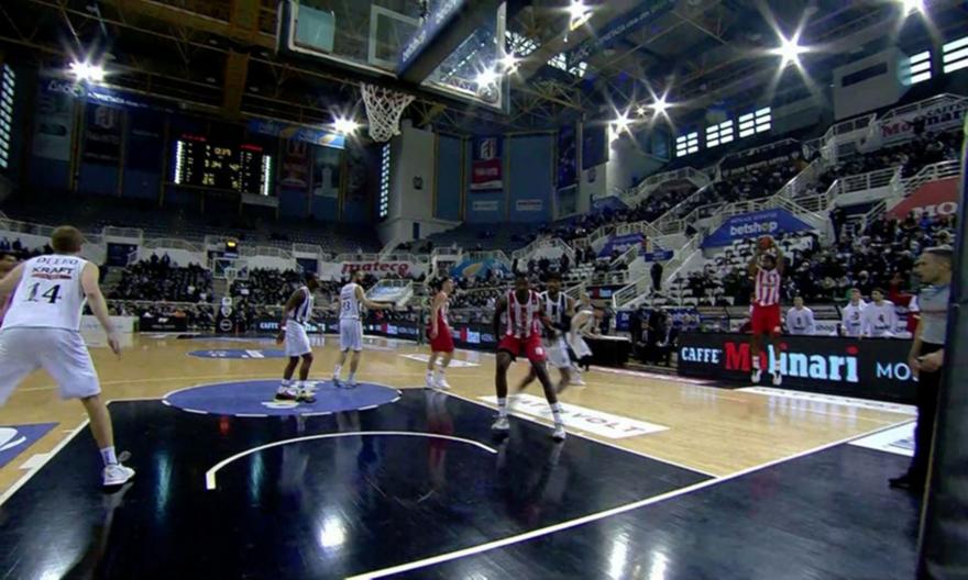 ΠΑΟΚ-Ολυμπιακό:  Το buzzer beater του ΜακΚίσικ