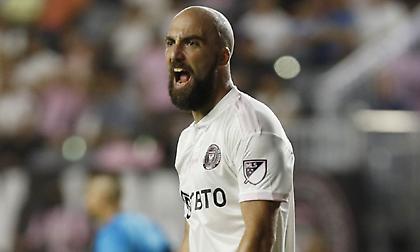 Πατέρας Ιγκουαΐν: «Ο Γκονσάλο θα αποσυρθεί στο τέλος της σεζόν»