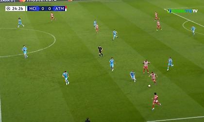 Υπέροχη κυκλοφορία της μπάλας από Ατλέτικο και εντυπωσιακό τακουνάκι του Κόκε