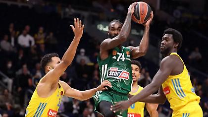 Ο κόουτς της εξέδρας: Η άμυνα και το μυαλό δεν πήγαν Βερολίνο