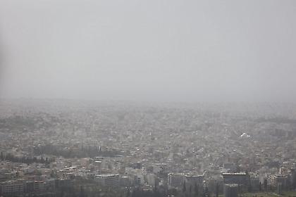Καιρός: Καταιγίδες και αφρικανική σκόνη - Δείτε πού θα «χτυπήσουν»