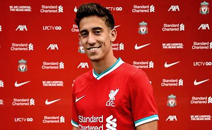 Οι οπαδοί της Λίβερπουλ τραγουδούν τον… Τσιμίκα