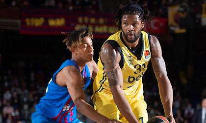 Εκτός και ο Μπούκερ κόντρα στον Παναθηναϊκό!