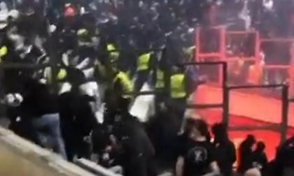Βίντεο με επεισόδια οπαδών του ΠΑΟΚ και της Μαρσέιγ από την κερκίδα του «Βελοντρόμ»