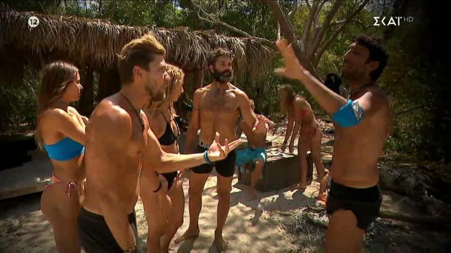 Survivor: Ανεπιθύμητος στην μπλε παραλία ο Κωνσταντίνος Εμμανουήλ