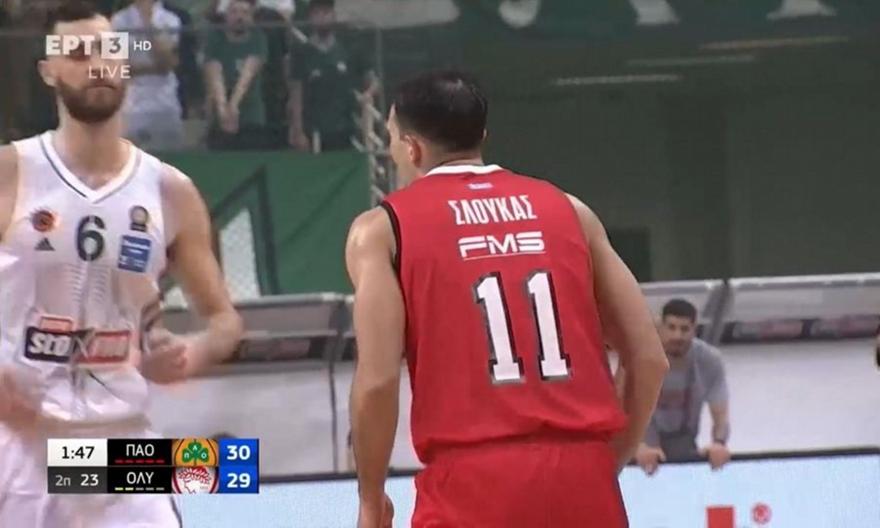 «Καυτός» Σλούκας στη δεύτερη περίοδο του ντέρμπι