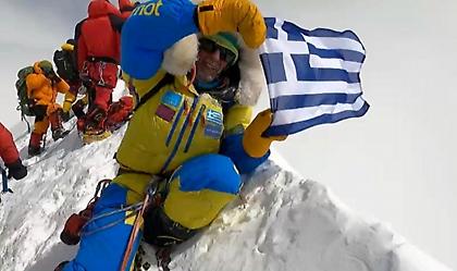 Μητσοτάκης: Αποχαιρέτησε τον φίλο του, Αντώνη Σύκαρη, με στίχους του Παλαμά
