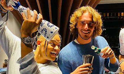 Ο Τσιτσιπάς άφησε το τένις και το έριξε στο άλμα επί κοντώ με Καραλή