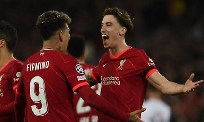 Τσιμίκας: «Αποτέλεσμα της ομαδικής δουλειάς το βραβείο μου, θα το βάλω στο δωμάτιό μου»