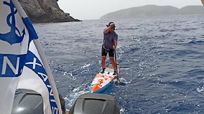 Κωπηλάτης έκανε τον γύρο της Κρήτης σε 15 μέρες πάνω σε σανίδα τύπου Sup