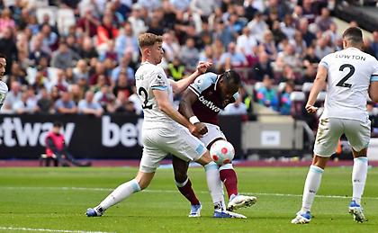 «Χαλάστηκαν» Γουέστ Χαμ και Μπέρνλι, «κλειδώνει» παραμονή η Νιούκαστλ