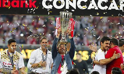 Αλμέιδα: Η Τσίβας θέλει πίσω τον προπονητή-υποψήφιο για την ΑΕΚ