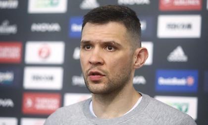 Παπανικολάου: «Επιβάλλεται να δείξουμε θέληση και αποφασιστικότητα στην έδρα μας»