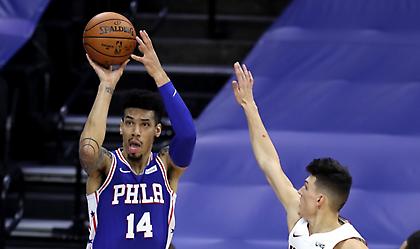 Σημείωσε 286 τρίποντα ο Γκριν στα play-offs και κοιτάει τον... «Black Mamba»