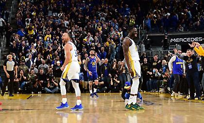 Εύκολο 2-0 για Γουόριορς και Σίξερς, έφεραν στα ίσα τη σειρά με τους Τζαζ οι Μάβερικς