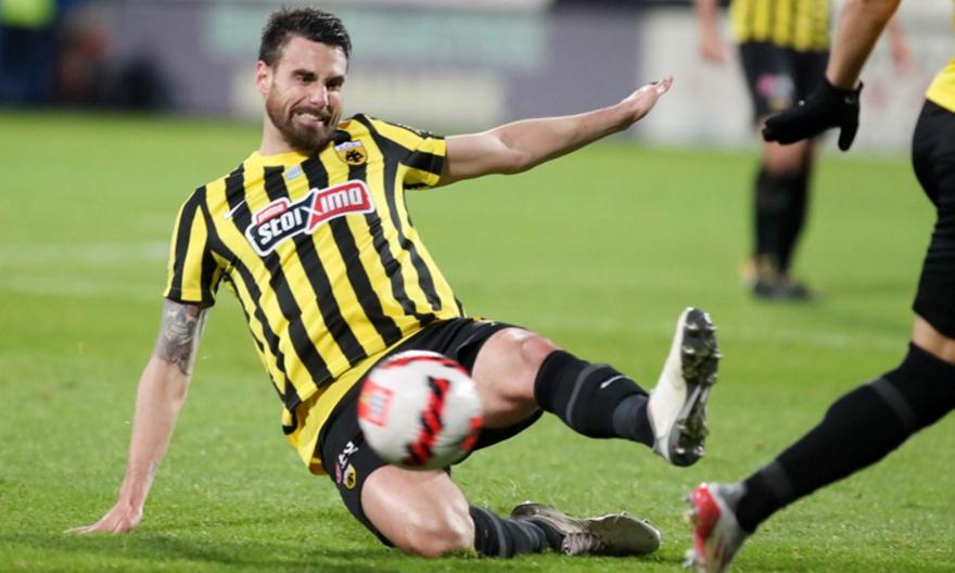 Μόνο ο Λε Ταλέκ επανήλθε στην ΑΕΚ