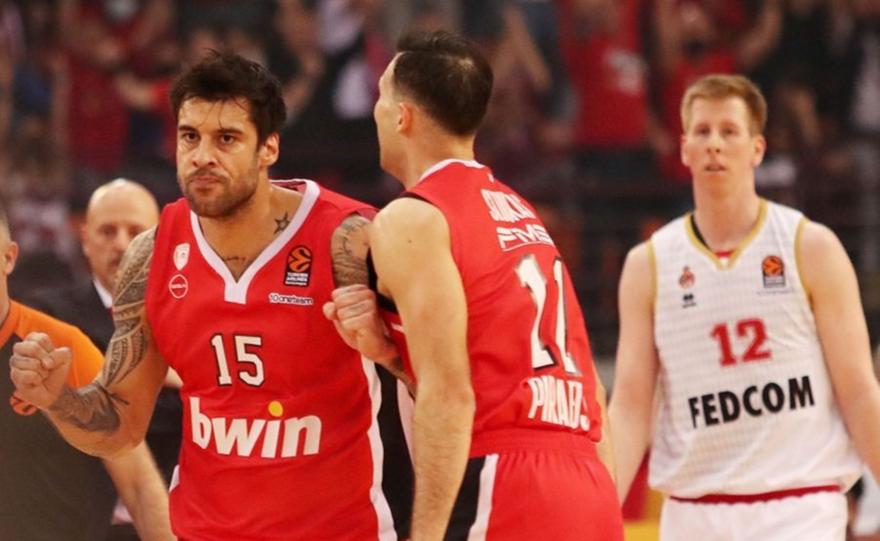 Πρίντεζης: «Τελείωσε αυτό το ματς, πάμε στο δεύτερο»