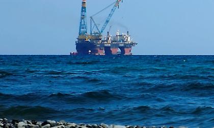 Αποσύρεται η Total Energies από τα δύο οικόπεδα στην Κρήτη