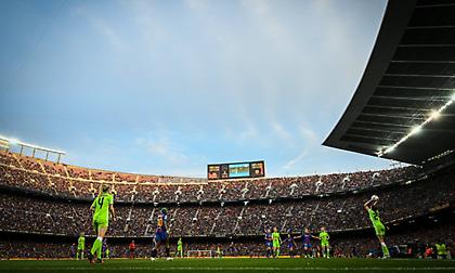 Ο κόσμος της Μπαρτσελόνα έσπασε ξανά το ρεκόρ προσέλευσης σε αγώνα γυναικείου ποδοσφαίρου!