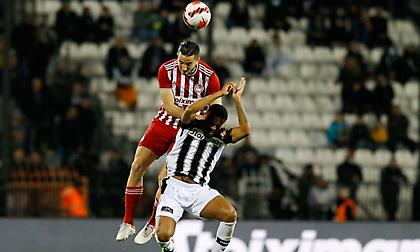 Η «ασπρόμαυρη» ματιά από την μάχη της Τούμπας με τον Ολυμπιακό