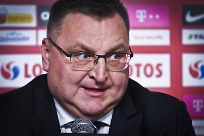 Προπονητής Πολωνίας: «Τι ξέρω για το Μεξικό; Έχω δει 3 σεζόν Narcos»