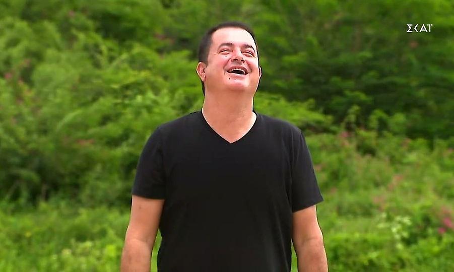 Survivor - Εμμανουήλ σε Ατζούν: «Εάν βρέξει σήμερα, θα πάρω μια ομπρέλα και θα κάτσουμε μαζί»