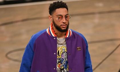 Εκτός μάχης ξανά ο Σίμονς για Νετς-Χαμός στο Twitter