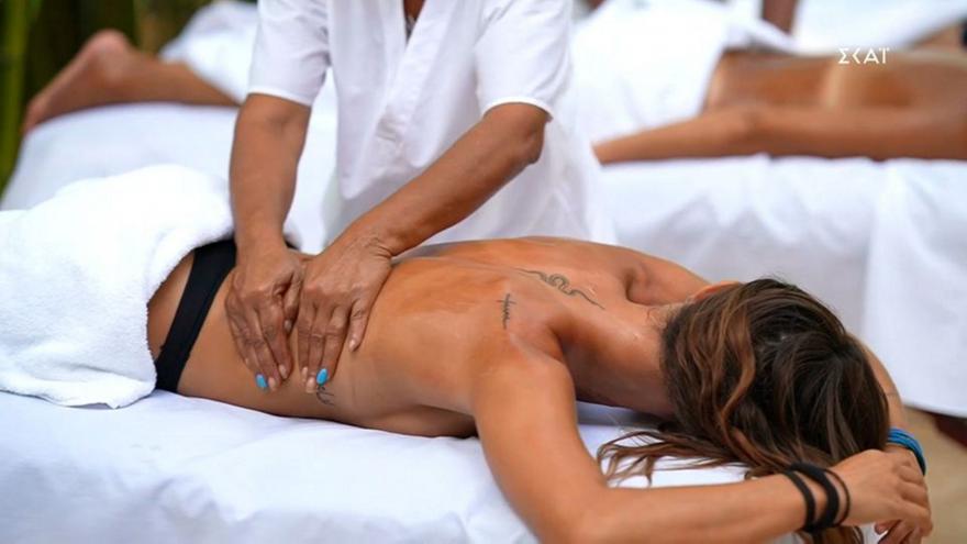 Survivor: Μοναδικές στιγμές χαλάρωσης για τους Κόκκινους