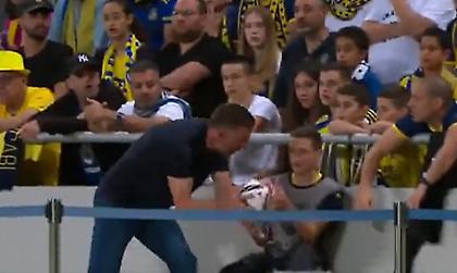 Τα πήρε με ball boy o Κρστάγιτς και μετά του ζήτησε συγγνώμη