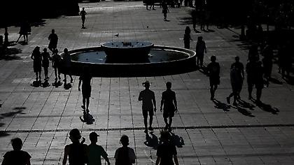 Κορωνοϊός: Στα 4.727 τα νέα κρούσματα - 41 νεκροί, 267 διασωληνωμένοι