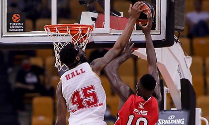 Ύψωσε ο Βέστερμαν... κάρφωσε ο Χολ!