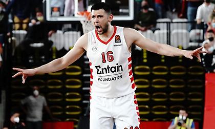 Παπανικολάου: «Δεν τελείωσε κάτι, είμαστε μια νίκη μακριά από το Final-4»