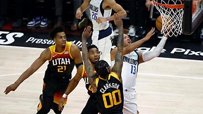 Γιούτα Τζαζ-Ντάλας Μάβερικς