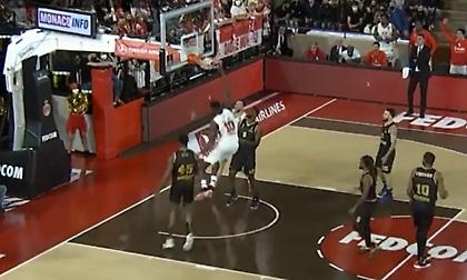 Τους έβαλε… στο καλάθι ο Φαλ!