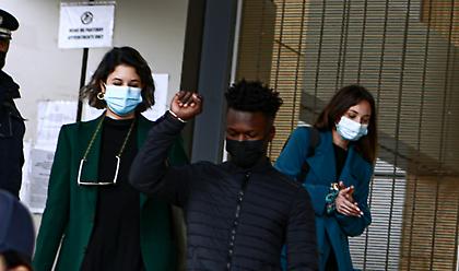 Παραμένει στην Ελλάδα ο αριστούχος μαθητής Σαϊντού Καμαρά