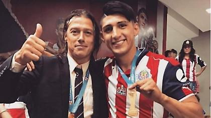 Πουλίδο για Αλμέιδα: Προπονητής-σύμβολο για τους παίκτες, που θα πετύχει σπουδαία πράγματα στην ΑΕΚ