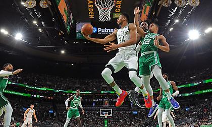 Ο Γιάννης έκανε… μισό triple double κόντρα στους Σέλτικς από την πρώτη περίοδο!