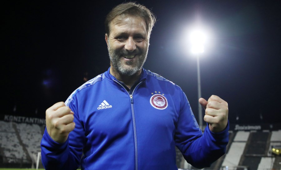 Μαρτίνς: Το νεύμα για τα τρία πρωταθλήματα