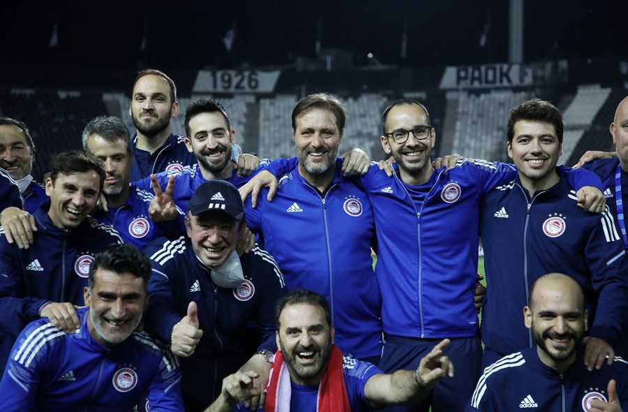 Μαρτίνς: Το νεύμα για τα τρία πρωταθλήματα