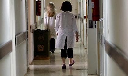 Άρειος Πάγος: Αντισυνταγματικές οι περικοπές στους μισθούς των γιατρών του ΕΣΥ λόγω μνημονίου