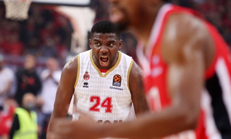 Ουατάρα: «Ήταν ωραία η ατμόσφαιρα στο ΣΕΦ»