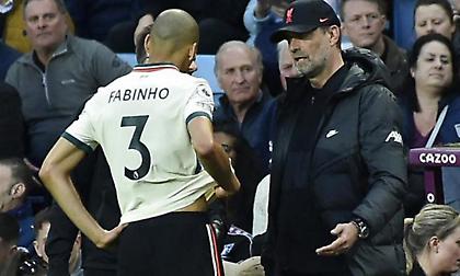 Αγωνία για Φαμπίνιο στη Λίβερπουλ