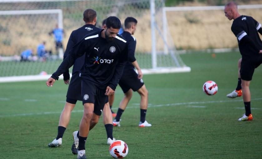 ΟΦΗ: Ενοχλήσεις στους κοιλιακούς ο Σελίμοβιτς