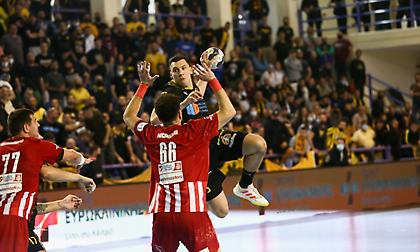 «Είμαστε η ΑΕΚ, δεν εγκαταλείπουμε ποτέ!»: Το κάλεσμα της «Ένωσης» για τον 3ο τελικό με Ολυμπιακό